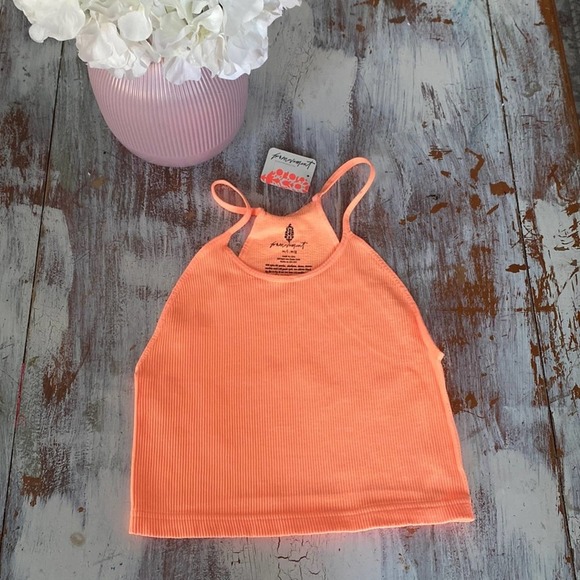 FREE People Cropped Run Tank | Peach Horizon | NWT - Picture 4 of 6